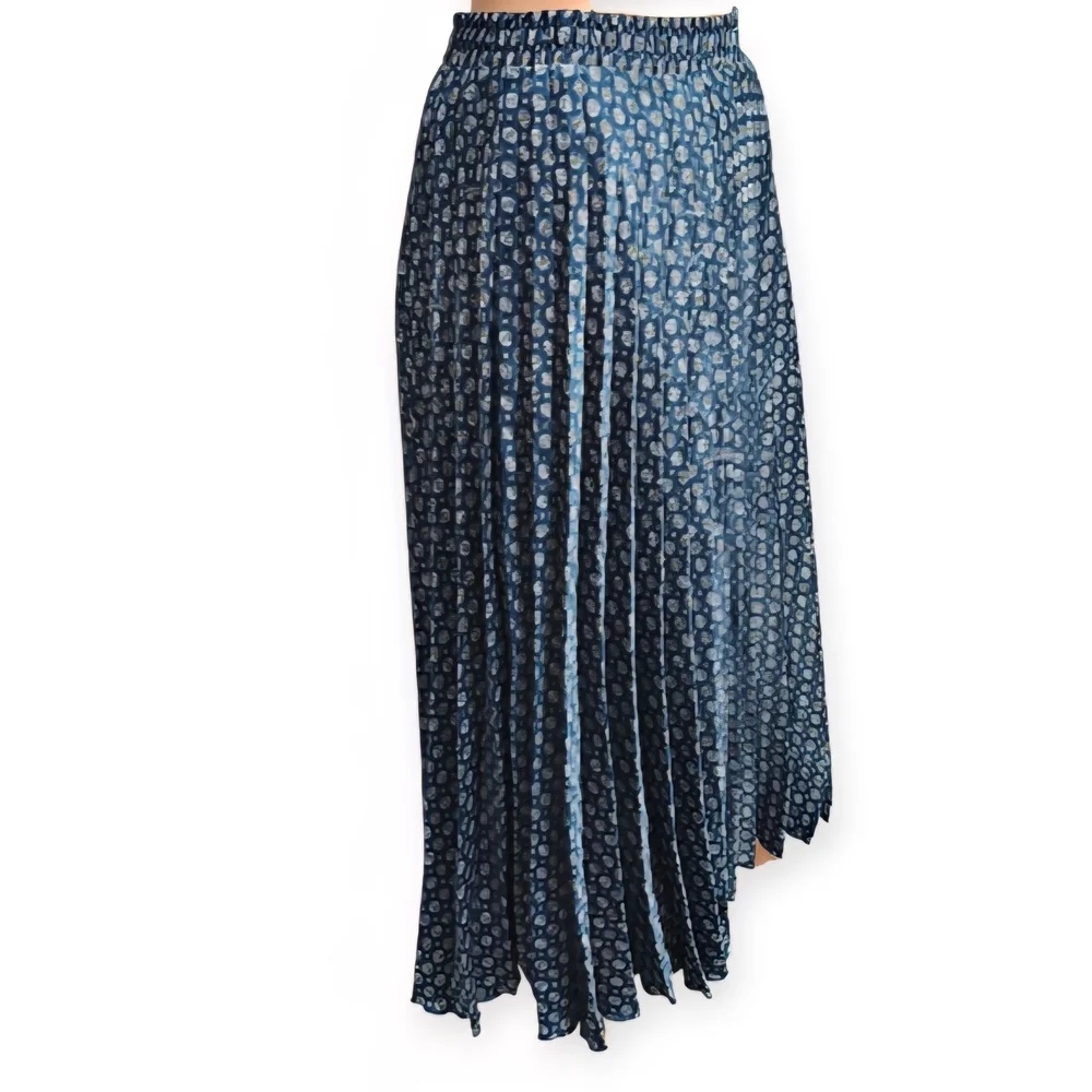 Max Studio Navy Checkered A-Line Skirt. Size S. - Picture 4 of 7